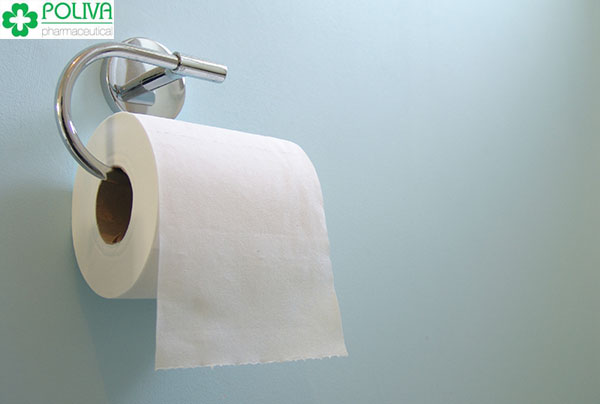 Dùng giấy vệ sinh không đảm bảo dễ gây viêm nhiễm