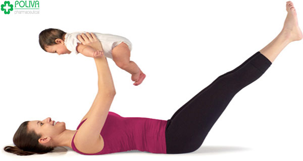 Tập thể dục giúp cho sức khỏe của mẹ hồi phục nhanh hơn