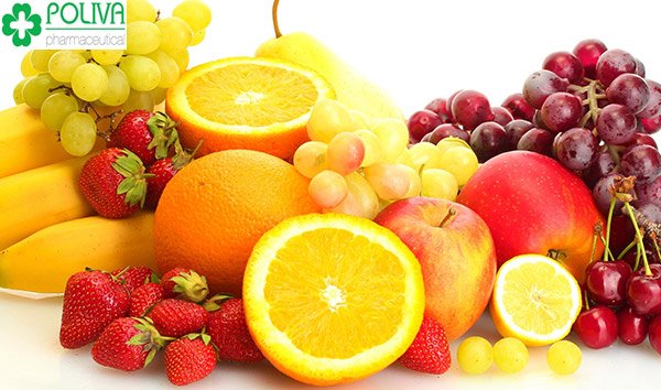 Hoa quả là nguồn dinh dưỡng dồi dào cung cấp vitamin cho mẹ và bé