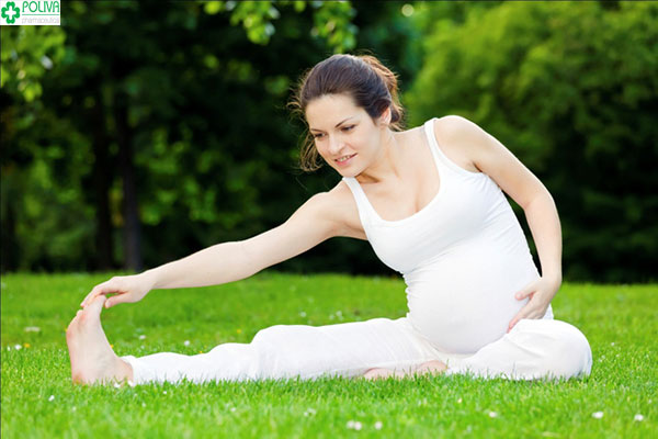 Chăm chỉ tập thể dục, bồi bổ cơ thể giúp mẹ bầu giữ tâm lý thoải mái