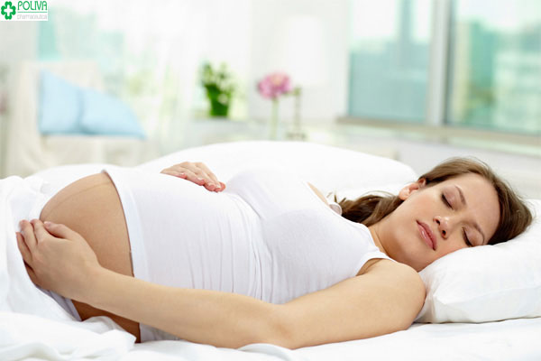 Khó thở khi mang thai là hiện tượng thường xuyên mẹ bầu trải qua suốt 9 tháng 10 ngày