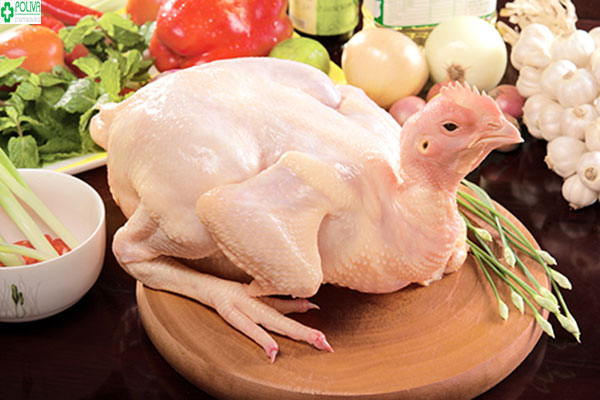 Thịt gà là nguồn thực phẩm mang lại nhiều giá trị dinh dưỡng cho mẹ sau sinh