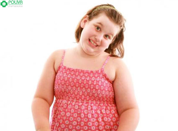 Tăng cân nhanh là biểu hiện rõ ràng để nhận thấy dấu hiệu rối loạn nội tiết tố ở bé gái