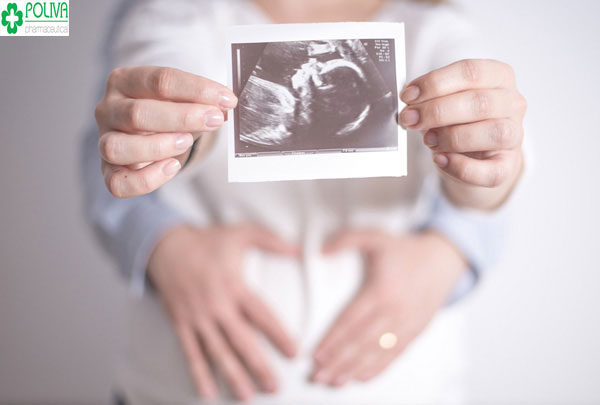 Trường hợp chị em bị những triệu chứng thai vào tử cung nặng nên đi khám thai để yên tâm hơn