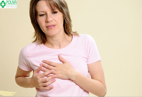 Ngực đau, căng là một trong những dấu hiệu thai đã vào tử cung