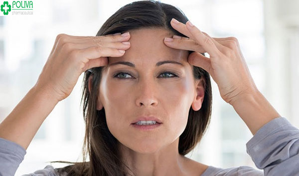 Hàm lượng hormone progesteron tăng cao gây tình trạng nhức đầu, mệt mỏi ở nữ giới