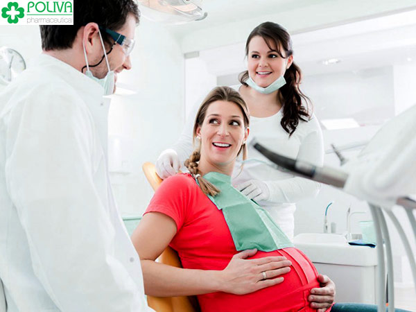 Đau răng khi mang thai nên đi khám nha sĩ và thực hiện theo đúng chỉ định của nha sĩ